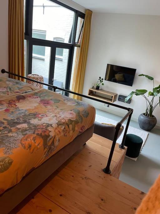 Luxurious Appartement With Sauna And Kitchen In Center Of Дордрехт Екстериор снимка